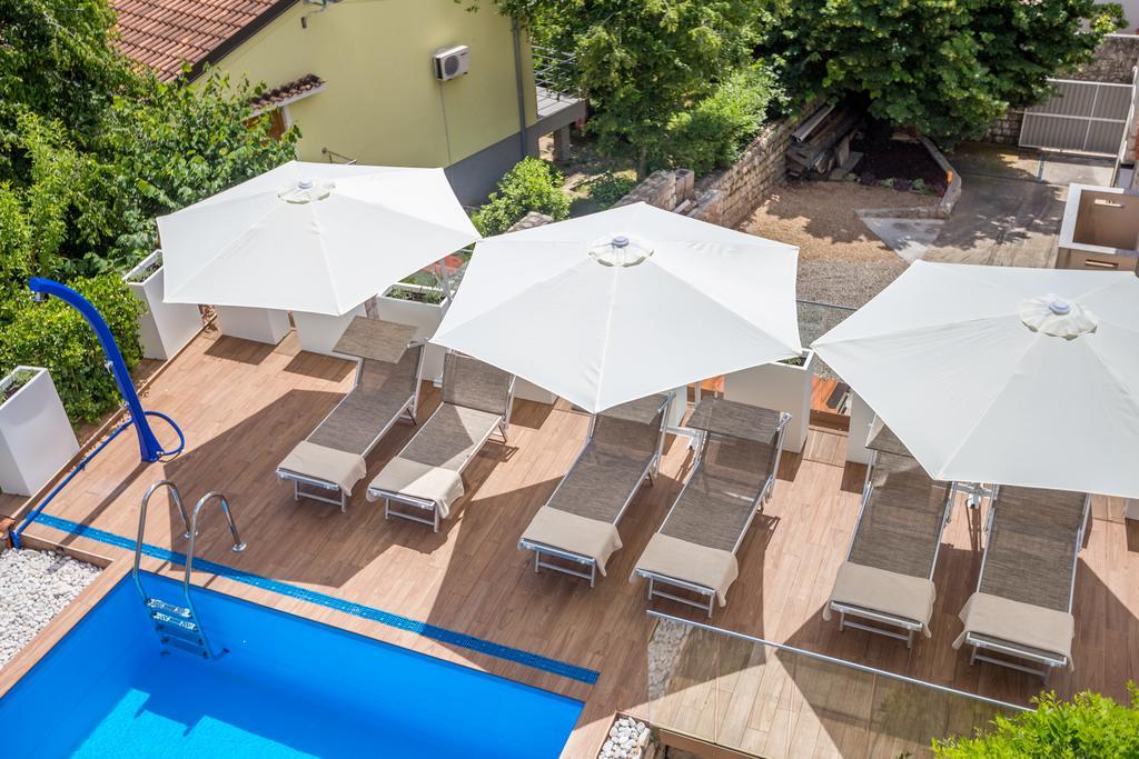 Ava Apartments Омишаль Экстерьер фото